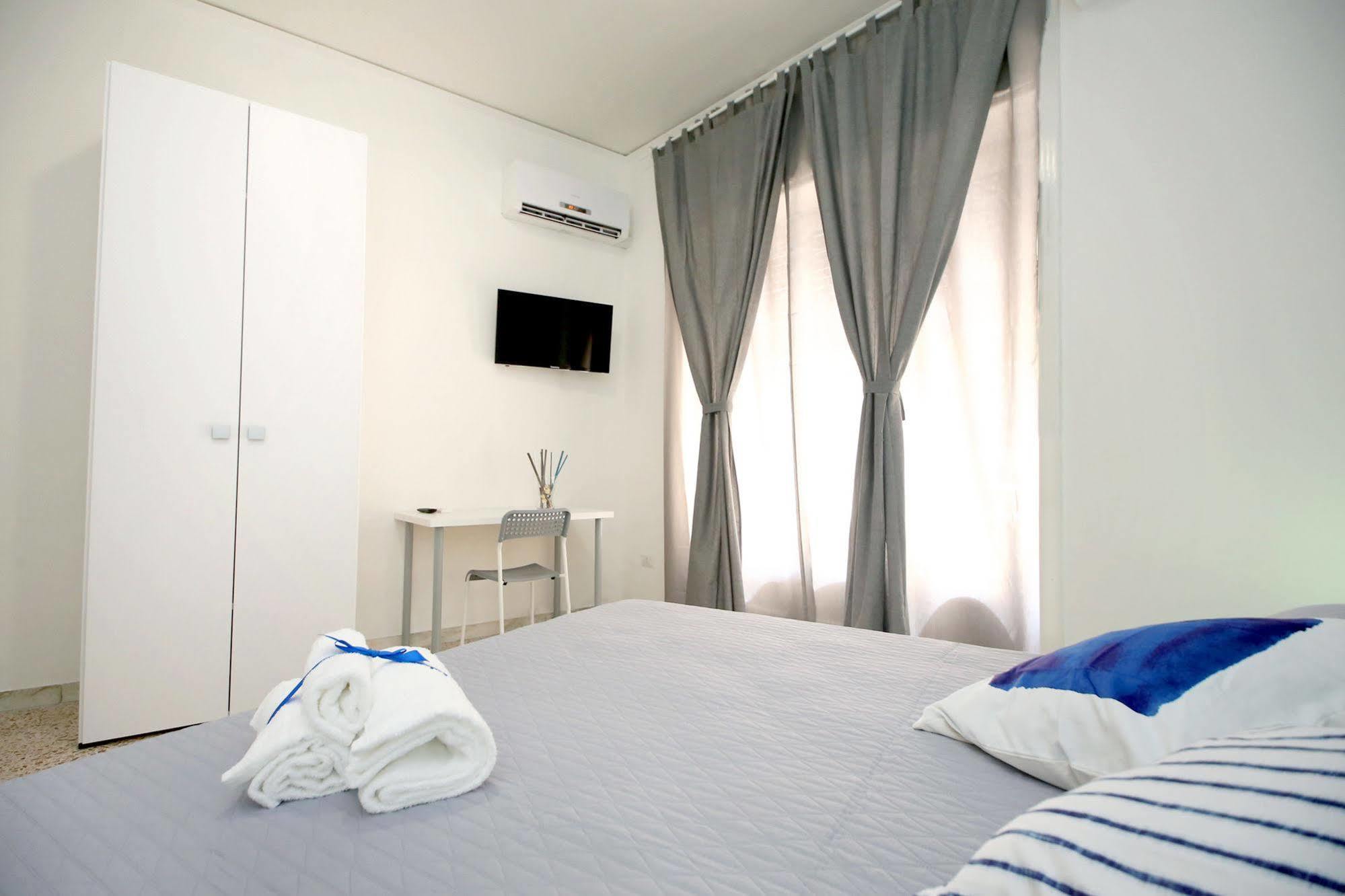 B&B Salernoway Екстериор снимка
