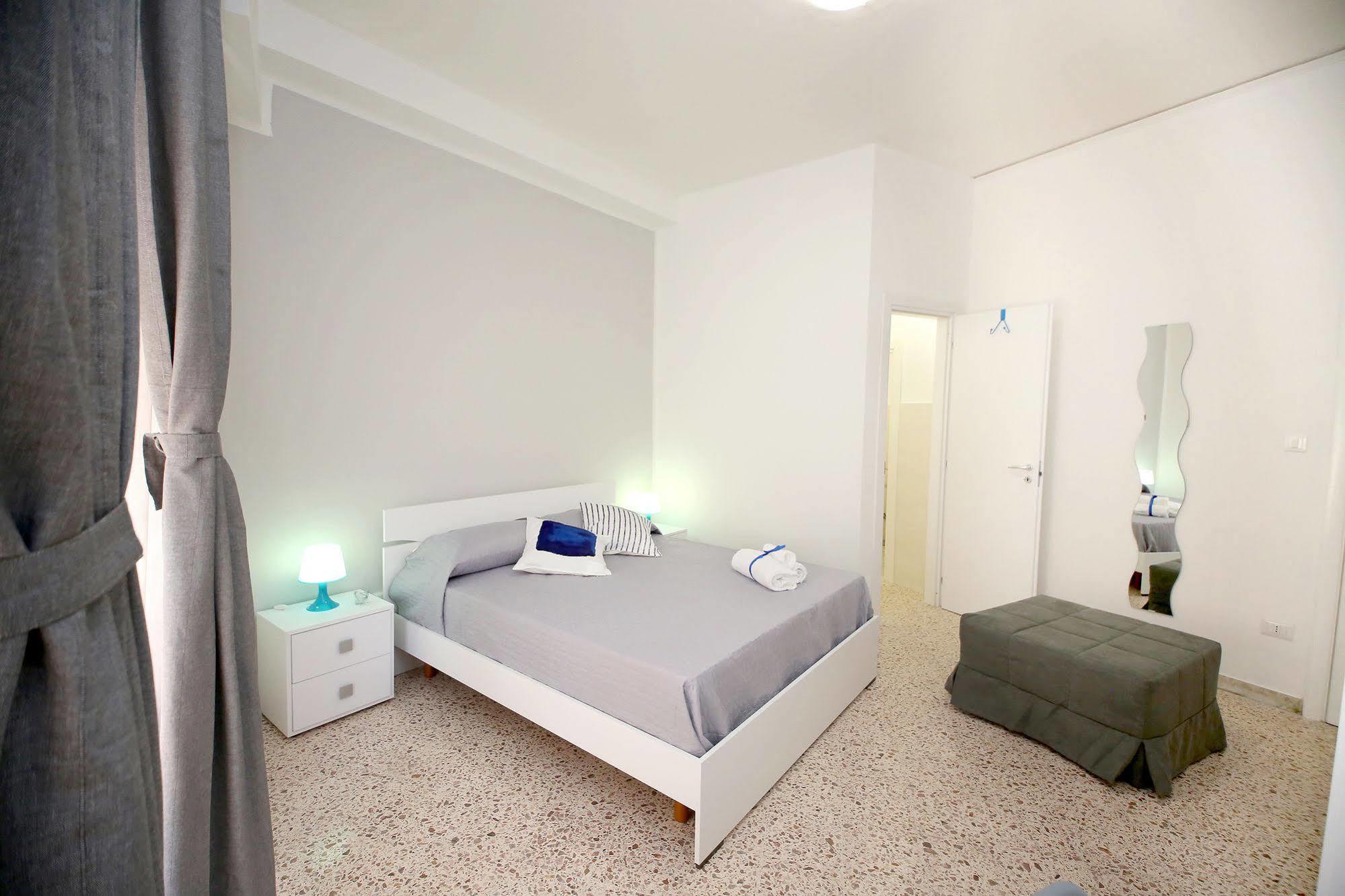 B&B Salernoway Екстериор снимка